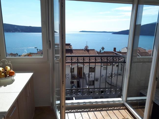 Lala Apartman Herceg Novi Kültér fotó